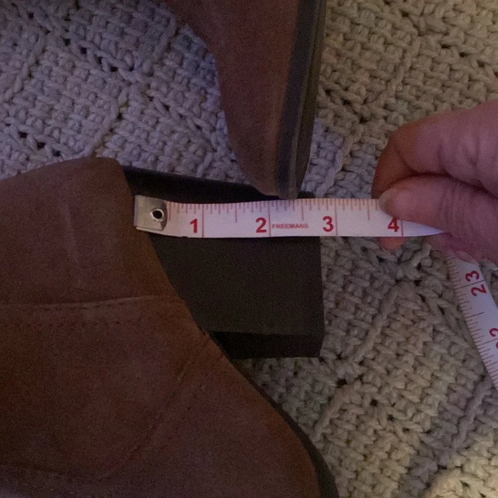 🦊 👢Tall lace brown suede with buckle. EUC. All heights pictured. 3 inch heel. - Picture 12 of 16